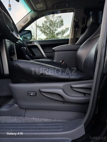 Toyota Land Cruiser Prado 2010, 211,500 km - 2.7 l - Bakı