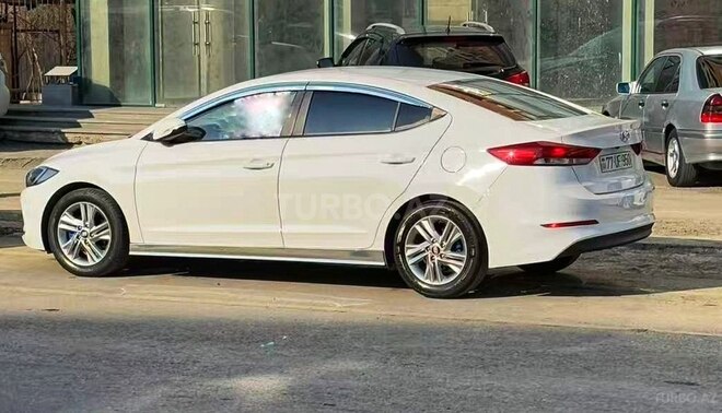 Hyundai Avante 2017, 91,000 km - 1.6 l - Sumqayıt