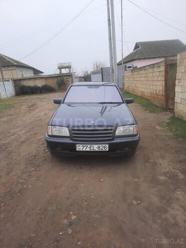 Mercedes C 200 2000, 350,000 km - 2.0 l - Sabirabad