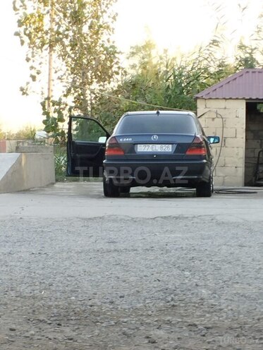 Mercedes C 200 2000, 350,000 km - 2.0 l - Sabirabad