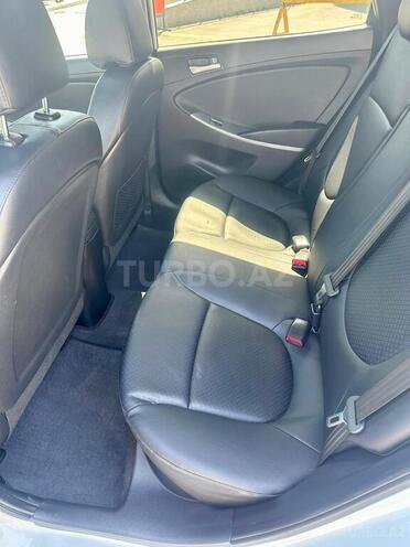 Hyundai Accent 2016, 135,000 km - 1.6 l - Bakı