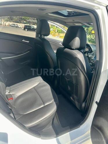 Hyundai Accent 2016, 135,000 km - 1.6 l - Bakı