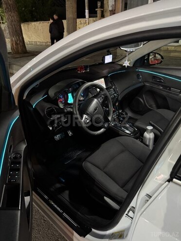 Chevrolet Cruze 2015, 160,000 km - 1.4 l - Xaçmaz