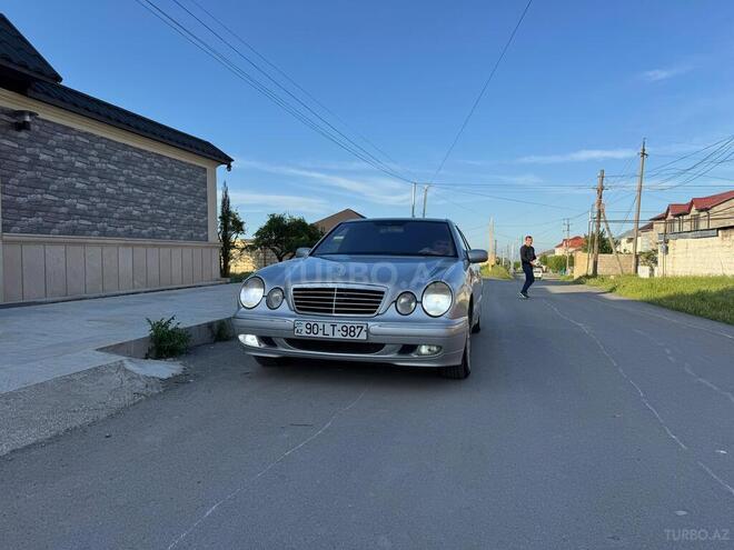 Mercedes E 220 d 2000, 500,000 km - 2.2 l - Quba