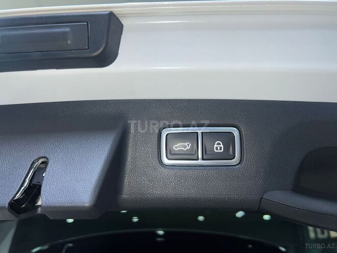 Kia Sorento-13