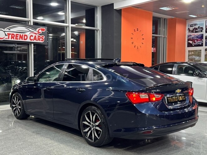 Chevrolet Malibu-8