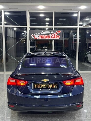 Chevrolet Malibu-9