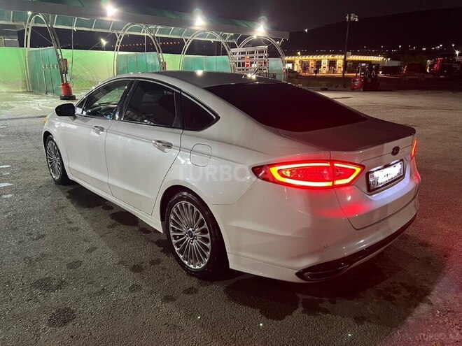 Ford Fusion (North America) 2015, 145,000 km - 2.0 l - Bakı