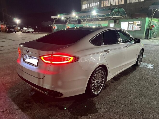 Ford Fusion (North America) 2015, 145,000 km - 2.0 l - Bakı