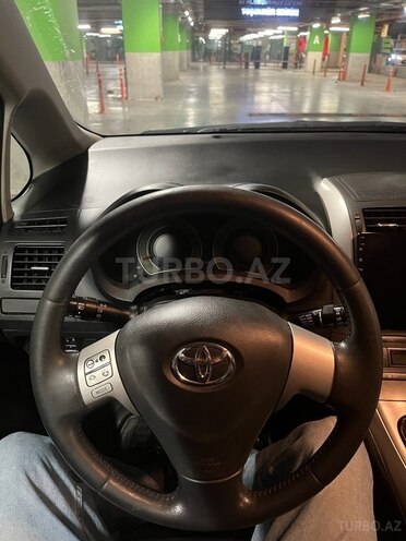 Toyota Auris 2007, 250,255 km - 1.4 l - Bakı