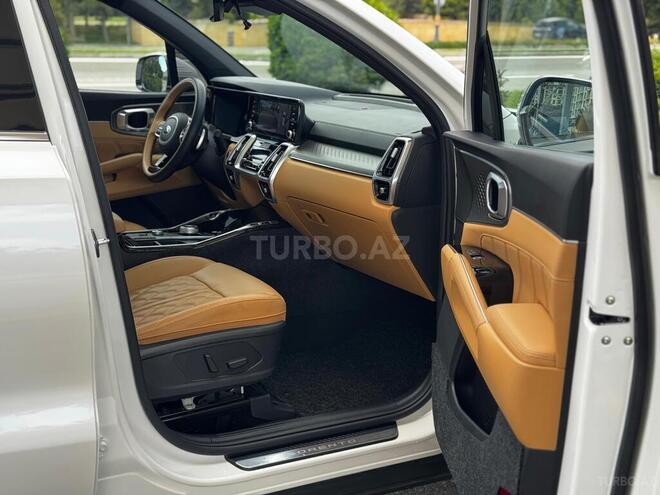 Kia Sorento-9