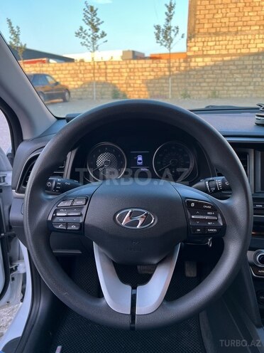 Hyundai Elantra 2020, 79,000 km - 2.0 l - Bakı