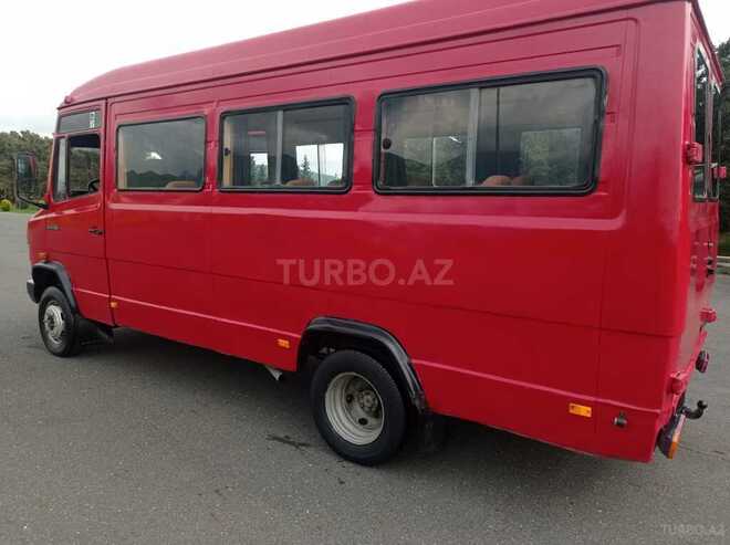 Mercedes 609 D 1990, 550,000 km - 3.9 l - Qax
