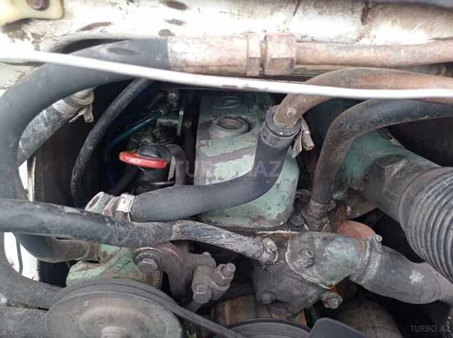 Mercedes 609 D 1990, 550,000 km - 3.9 l - Qax