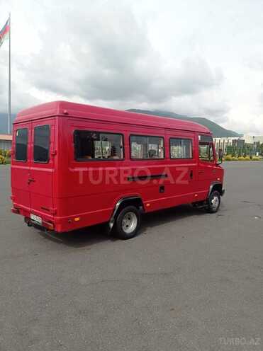 Mercedes 609 D 1990, 550,000 km - 3.9 l - Qax