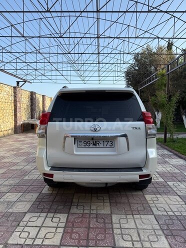 Toyota Land Cruiser Prado 2011, 250,000 km - 2.7 л - Bakı