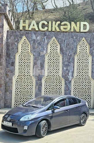Toyota Prius 2010, 300,000 km - 1.8 l - Gəncə