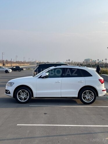 Audi Q5 2013, 173,000 km - 2.0 l - Naxçıvan