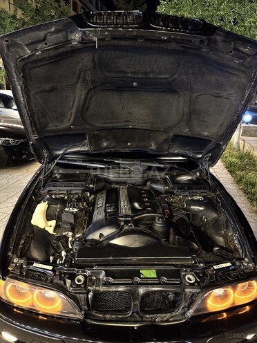 BMW 530 2003, 200,000 km - 3.0 l - Bakı