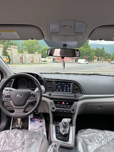 Hyundai Elantra 2017, 50,000 km - 1.6 л - Şəki