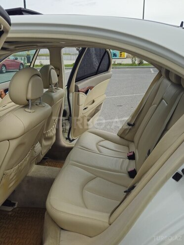 Mercedes E 240 2005, 315,000 km - 2.6 l - Sumqayıt