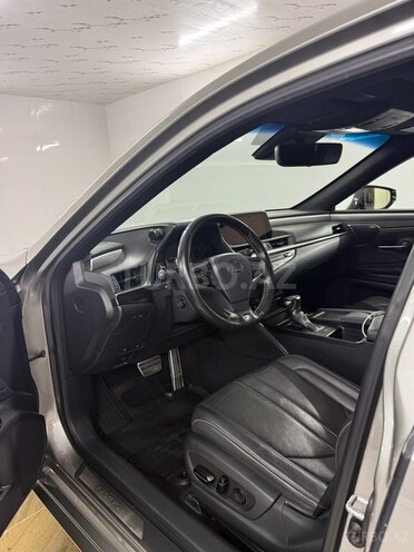 Lexus ES 350 2018, 133,300 km - 3.5 l - Bakı
