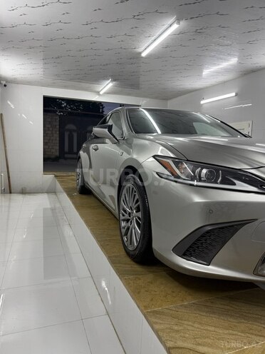 Lexus ES 350 2018, 133,300 km - 3.5 l - Bakı