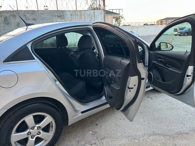 Chevrolet Cruze 2011, 242,000 km - 1.4 л - Bakı