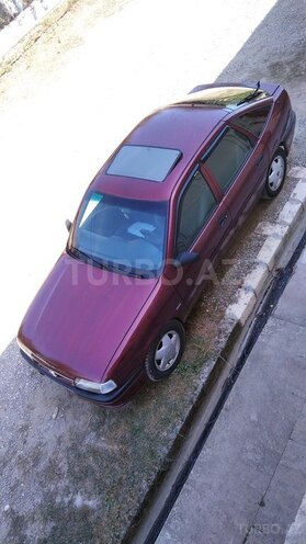 Opel Vectra 1995, 254,638 km - 1.8 л - Quba