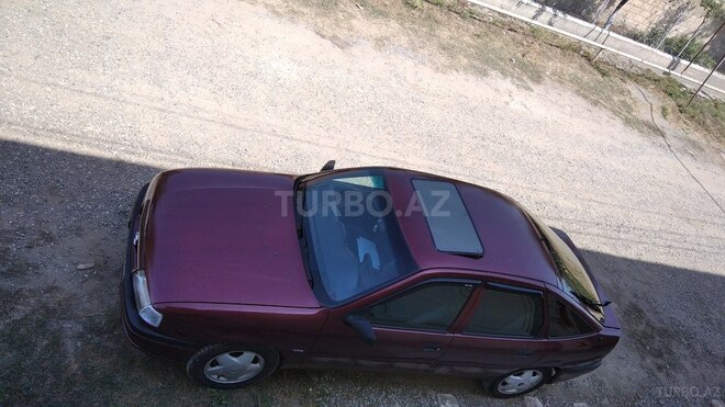 Opel Vectra 1995, 254,638 km - 1.8 л - Quba