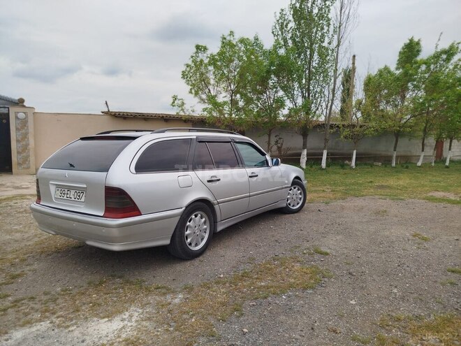 Mercedes C 220 d 1999, 435,882 km - 2.2 л - İmişli