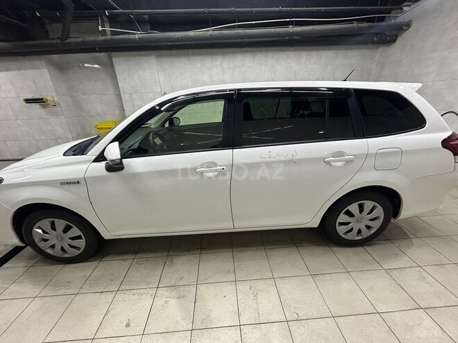 Toyota Corolla Fielder 2017, 315,000 km - 1.5 l - Bakı
