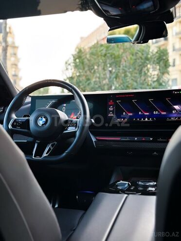 BMW 520 2023, 29,200 km - 2.0 l - Bakı