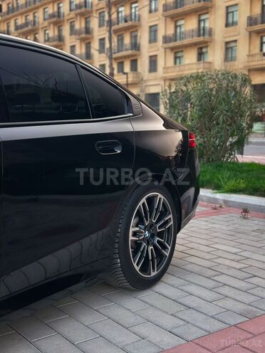 BMW 520 2023, 29,200 km - 2.0 l - Bakı