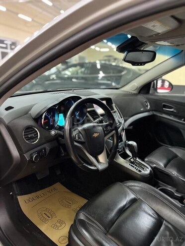 Chevrolet Cruze 2015, 277,077 km - 1.4 l - Sumqayıt