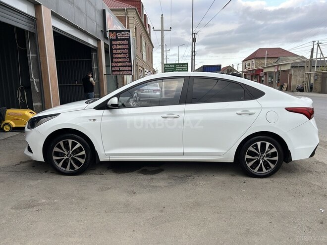 Hyundai Accent 2019, 220,000 km - 1.4 l - Bakı