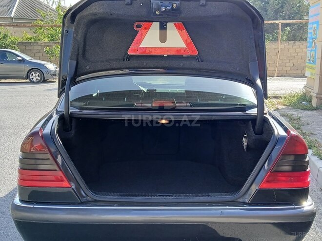 Mercedes C 240 1998, 242,000 km - 2.4 l - Bakı