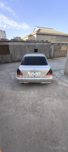 Mercedes C 230 2000, 360,000 km - 2.3 л - Bakı