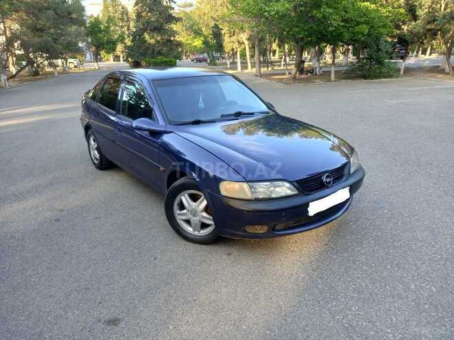 Opel Vectra 1996, 165,000 km - 2.0 l - Sumqayıt