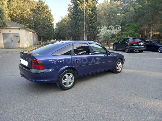 Opel Vectra 1996, 165,000 km - 2.0 l - Sumqayıt