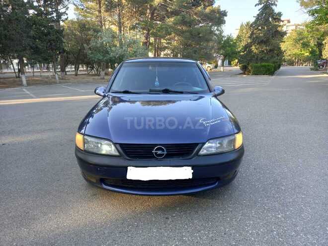 Opel Vectra 1996, 165,000 km - 2.0 l - Sumqayıt