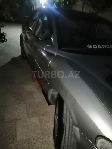 Opel Vectra 1996, 330,000 km - 2.0 l - Bakı