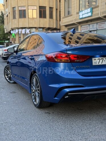 Hyundai Elantra 2017, 26,000 km - 1.6 л - Bakı