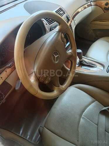 Mercedes E 350 2007, 334,500 km - 3.5 l - Bakı