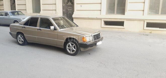 Mercedes 190 1993, 396,000 km - 2.5 l - Bakı