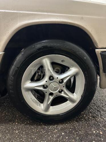 Mercedes 190 1993, 396,000 km - 2.5 l - Bakı