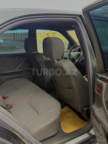Mercedes E 240 1999, 248,000 km - 2.4 l - Bakı