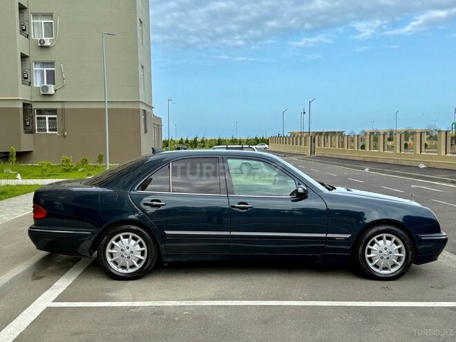 Mercedes E 240 1999, 248,000 km - 2.4 l - Bakı