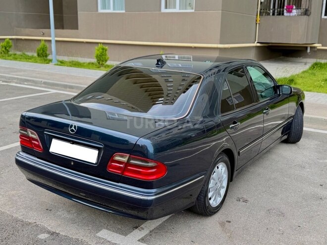 Mercedes E 240 1999, 248,000 km - 2.4 l - Bakı