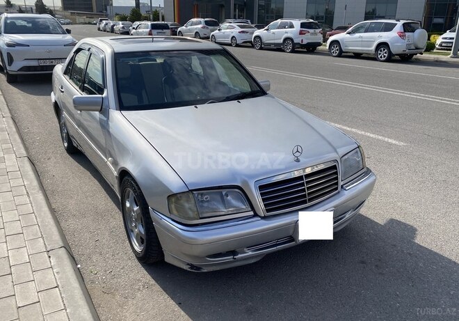 Mercedes C 230 1998, 331,500 km - 2.3 l - Bakı